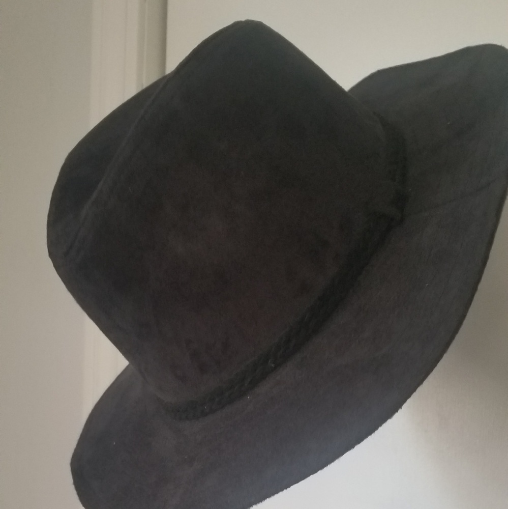 Hats - Picture 3 of 3